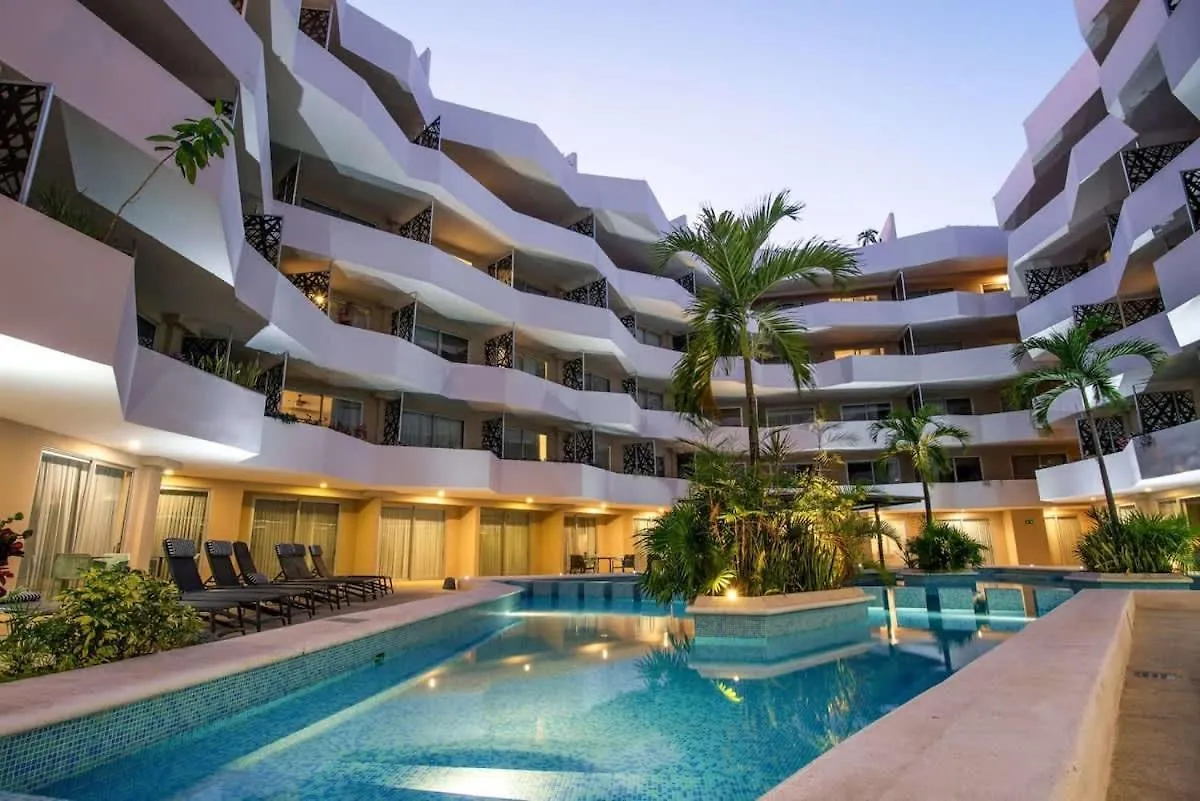 Luxury Studio With Kitchen Ac Gym Pools Cinema Playa del Carmen